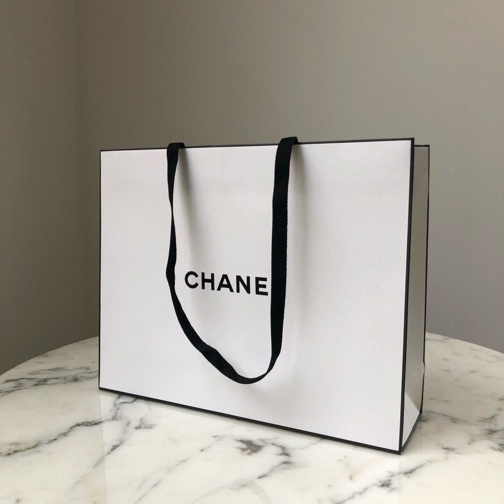 Chanel Shopping Gift Bag Tote Black White Luxury Designer NEW